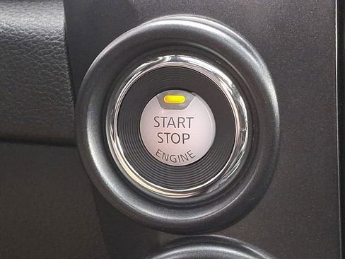 Used 2023 Nissan Titan PRO-4X w/ Pro-4x Convenience Package image 26