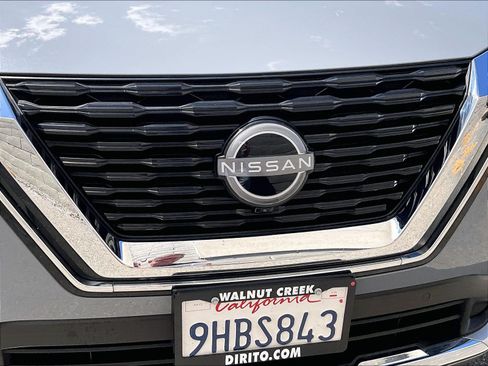 Used 2023 Nissan Rogue Platinum AWD/4WD image 30