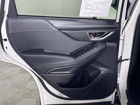 Used 2024 Subaru Forester Premium image 19