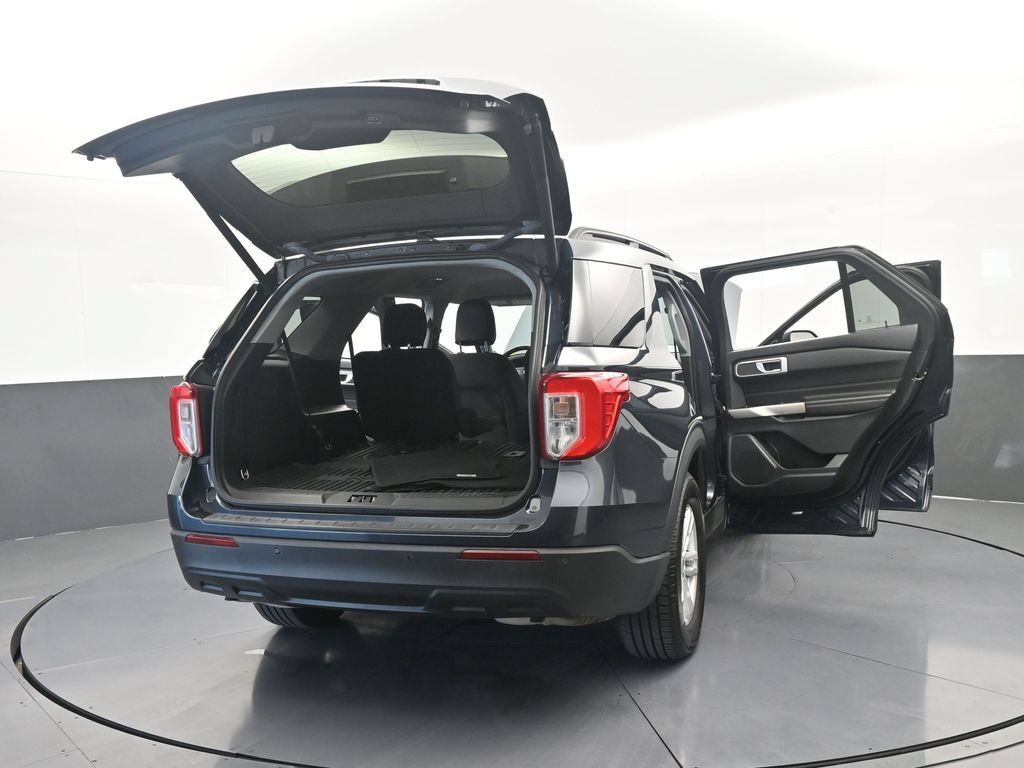 Used 2023 Ford Explorer XLT RWD image 70