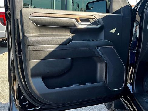 Used 2023 Chevrolet Silverado 1500 RST RWD image 18