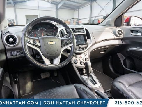 Used 2018 Chevrolet Sonic Premier image 22