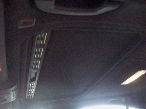 Used 2018 BMW 330i xDrive Sedan w/ Executive Package image 10