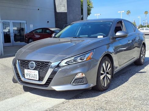 Used 2021 Nissan Altima 2.5 SV FWD image 27