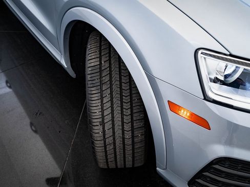 Used 2018 Audi Q3 2.0T Premium w/ Convenience Package image 51