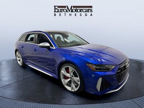 Used 2023 Audi RS 6 w/ Executive Package AWD/4WD image 7