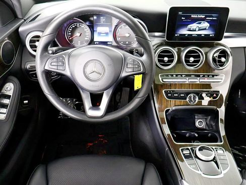Used 2018 Mercedes-Benz C 300 Sedan w/ Premium Package image 23