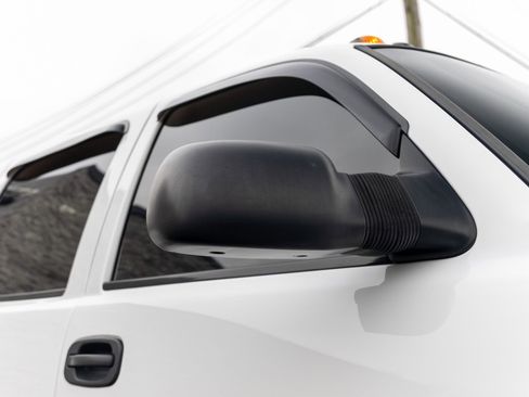 Used 2005 Chevrolet Silverado 3500 LT w/ Heavy-Duty Power Package image 24