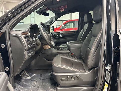Used 2024 Chevrolet Tahoe High Country AWD/4WD image 21