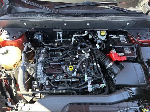 Used 2023 Ford Bronco Sport Outer Banks w/ Tech Package image 19