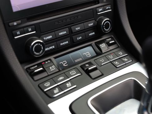 Used 2017 Porsche 911 Targa 4S image 25