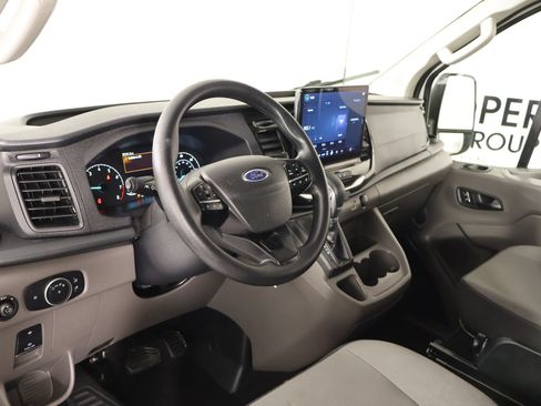 Used 2025 Ford Transit 350 XLT RWD image 2