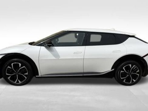 Used 2022 Kia EV6 Wind w/ Wind Technology Package AWD/4WD image 10