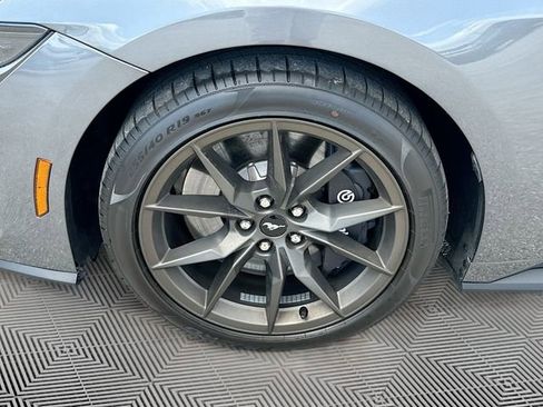 Used 2026 Ford Mustang Dark Horse RWD image 29