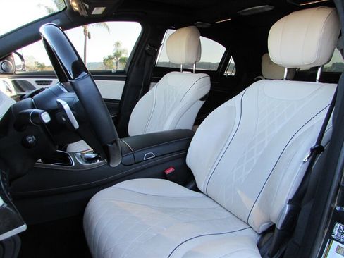 Used 2018 Mercedes-Benz S 560 4MATIC Sedan image 8