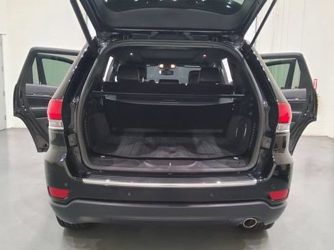 Used 2020 Jeep Grand Cherokee Limited w/ Luxury Group II AWD/4WD image 13