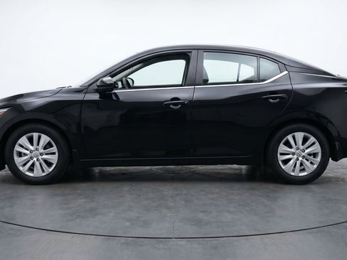 Used 2025 Nissan Sentra S FWD image 5