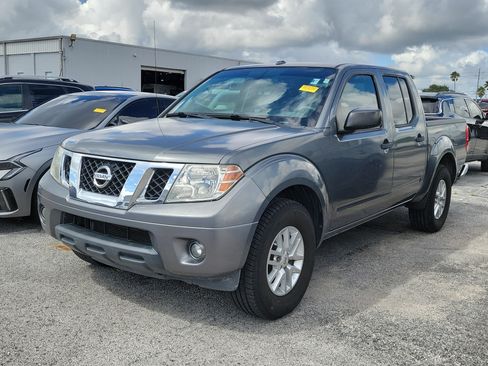 Used 2016 Nissan Frontier SV w/ SV Value Truck Package RWD image 3