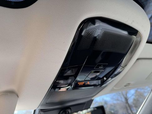 Used 2024 Lexus RZ 450e Premium image 27