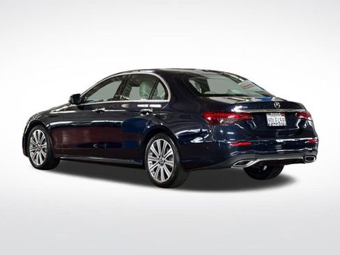 Used 2022 Mercedes-Benz E 350 Sedan image 7