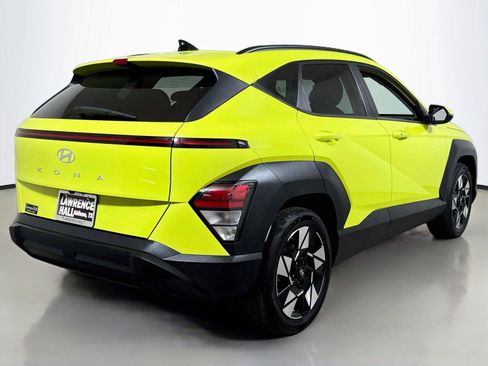 Used 2025 Hyundai Kona SEL FWD image 4