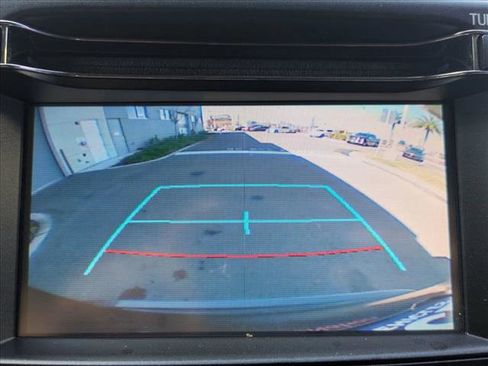 Used 2018 Toyota RAV4 LE image 11