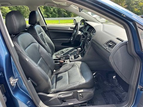 Used 2018 Volkswagen Golf S FWD image 14