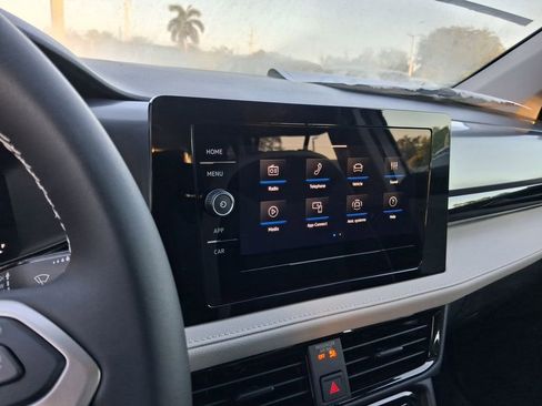 New 2026 Volkswagen Taos S image 8