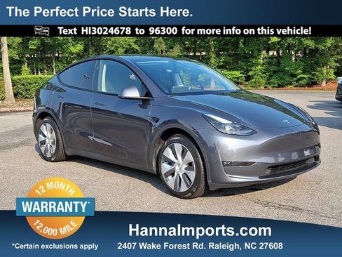 Used 2023 Tesla Model Y Long Range AWD/4WD image 1
