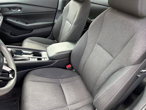 Used 2023 Honda Accord EX image 18