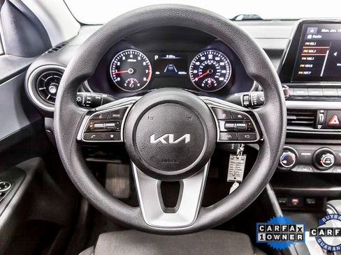 Used 2022 Kia Forte LXS w/ LXS Technology Package image 21