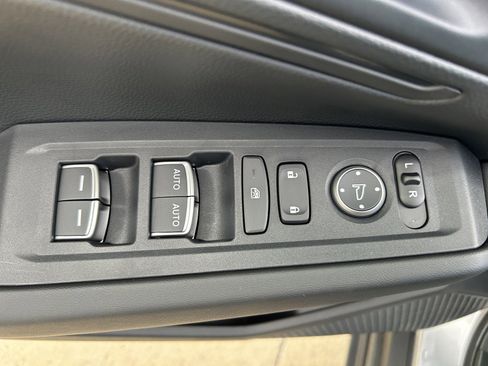 New 2025 Honda Accord LX image 11