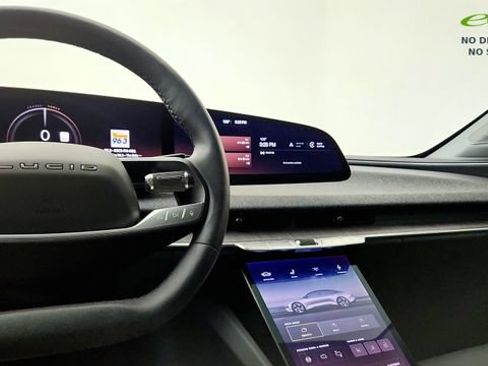 Used 2025 Lucid Air Pure RWD image 56