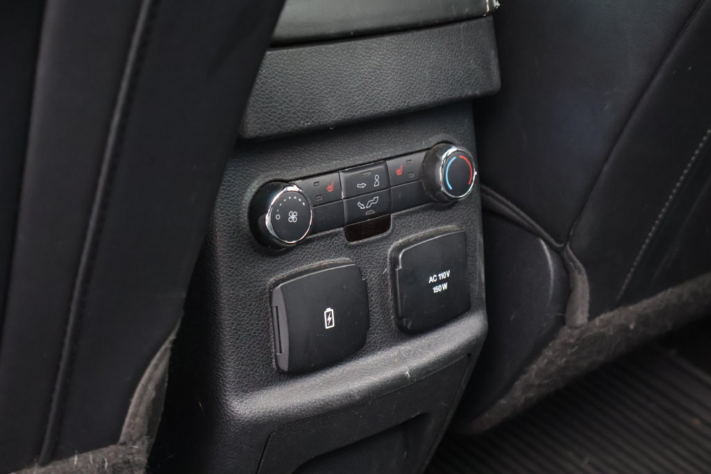 Used 2016 Ford Explorer Platinum AWD/4WD image 33