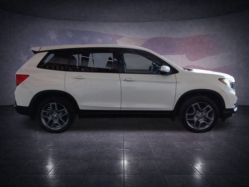 Used 2023 Honda Passport EX-L image 11