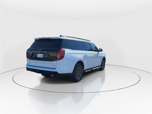 Certified 2025 Ford Expedition Max Active image 8