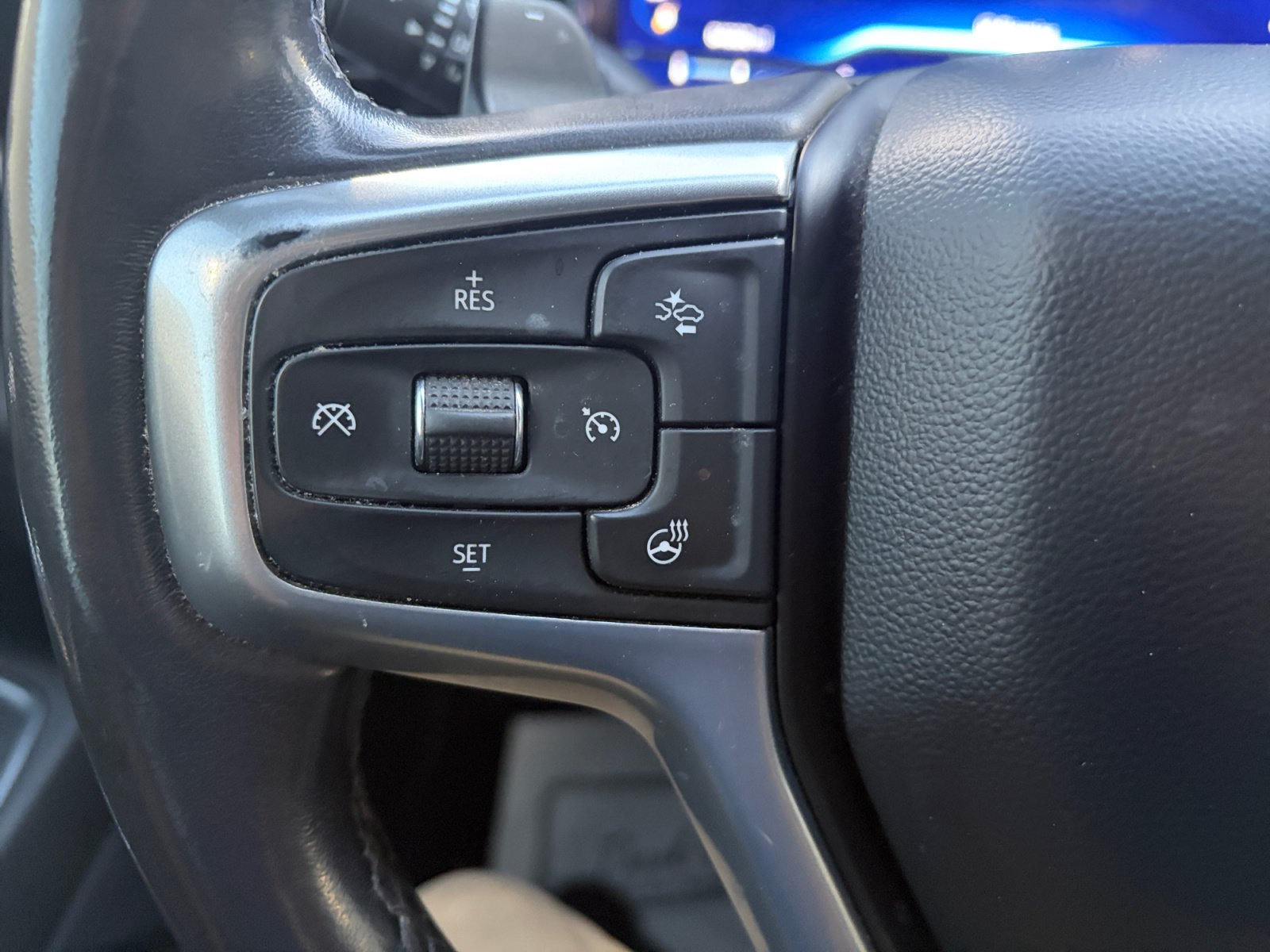 Used 2022 Chevrolet Silverado 1500 LT Trail Boss w/ LT Trail Boss Premium Package AWD/4WD image 16