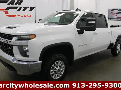Used 2020 Chevrolet Silverado 2500 LT image 1
