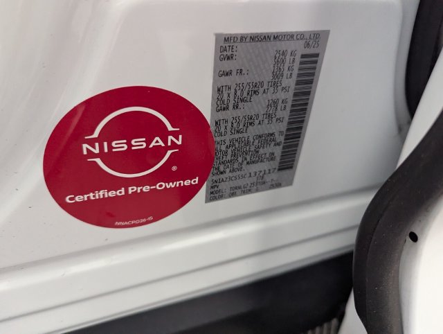 Used 2025 Nissan Murano SL AWD/4WD image 34