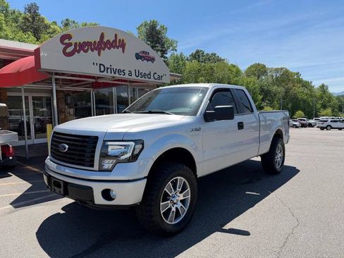 Used 2014 Ford F150 STX w/ Equipment Group 201A Mid AWD/4WD image 1
