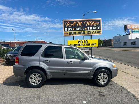 Used 2007 Ford Escape Limited FWD image 2