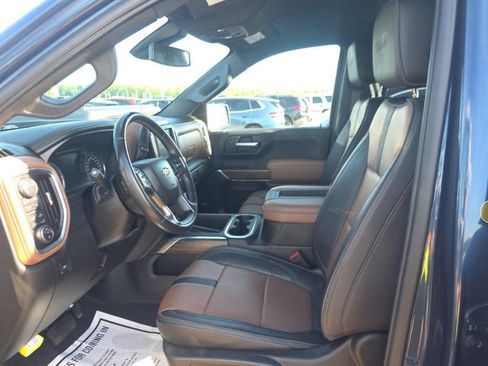 Used 2021 Chevrolet Silverado 1500 High Country w/ Safety Package II AWD/4WD image 15