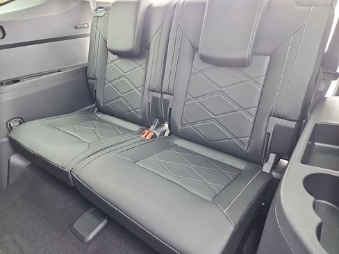 New 2026 Volkswagen Atlas SE image 19