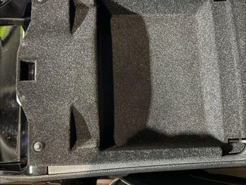 Used 2023 Jeep Grand Cherokee Limited image 24