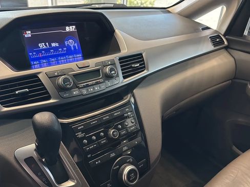 Used 2013 Honda Odyssey EX-L image 16