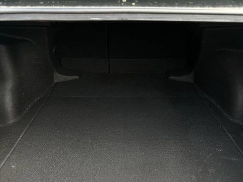 Used 2022 Toyota Corolla LE image 7