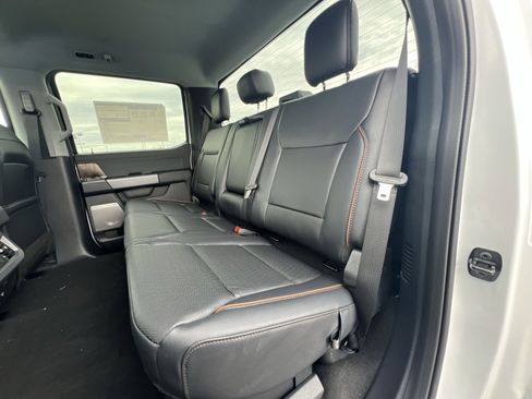 New 2026 Ford F250 Lariat w/ FX4 Off-Road Package image 24