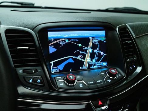 Used 2015 Chevrolet SS image 25