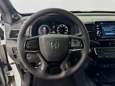 New 2026 Honda Ridgeline Black Edition image 12