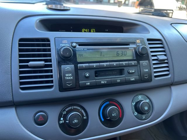 Used 2003 Toyota Camry LE FWD image 12